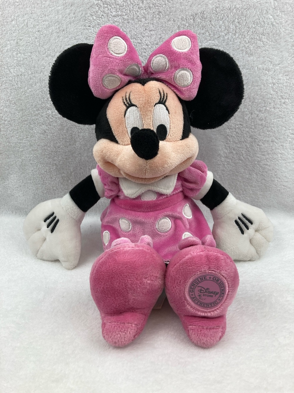 Disney Store Authentic Minnie Mouse Plush Stuffed Animal Toy 14” Pink